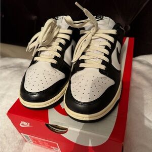 W Nike Dunk Low PRM